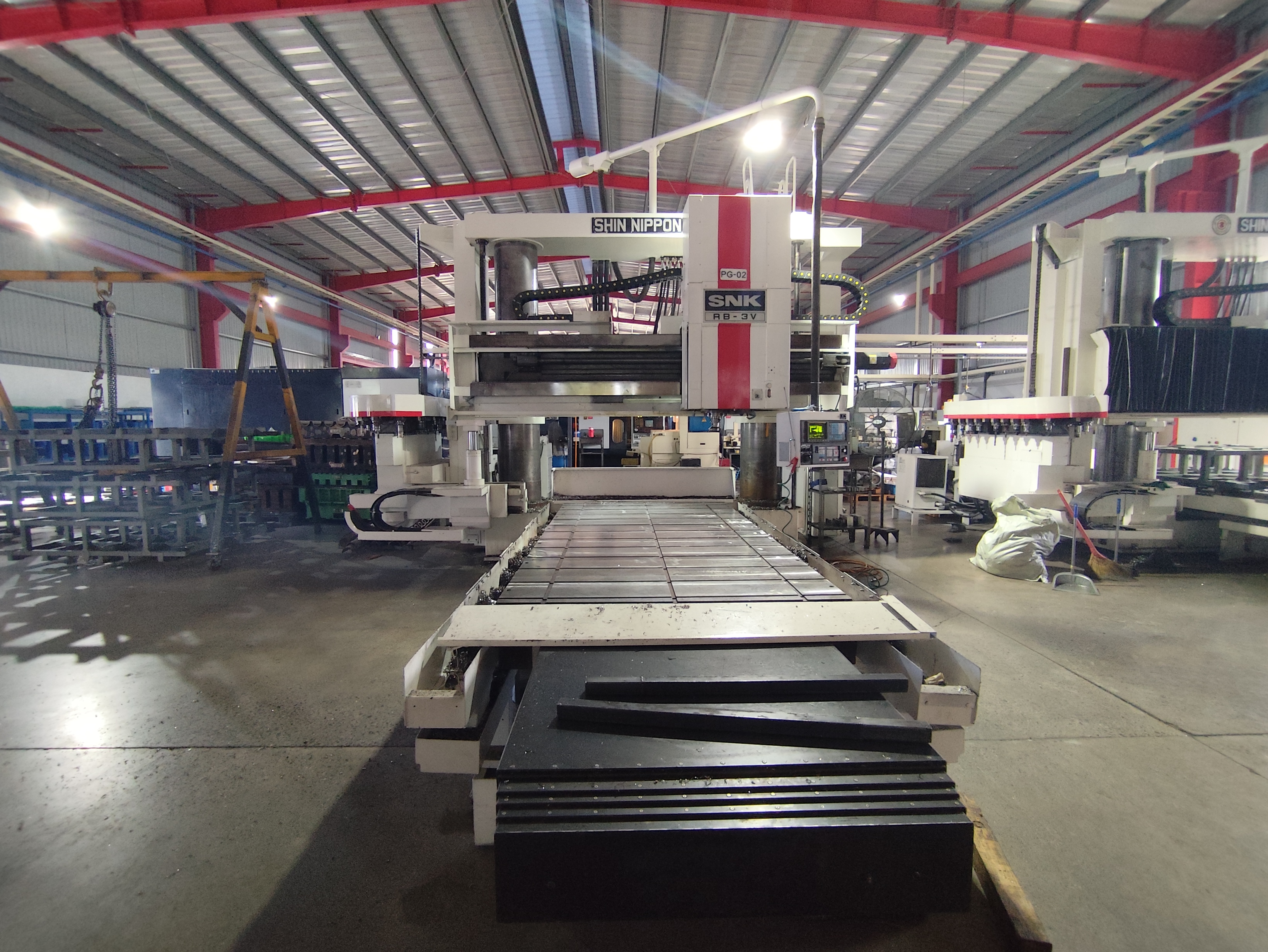 CNC milling machine 1.jpg